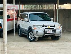 ميتسوبيشي باجيرو